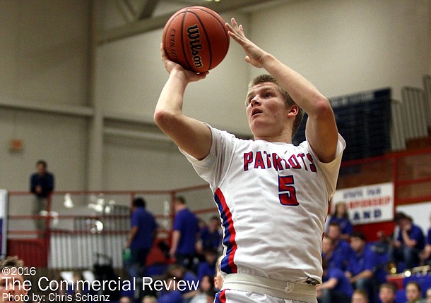 Schlosser, JC surge past Tigers