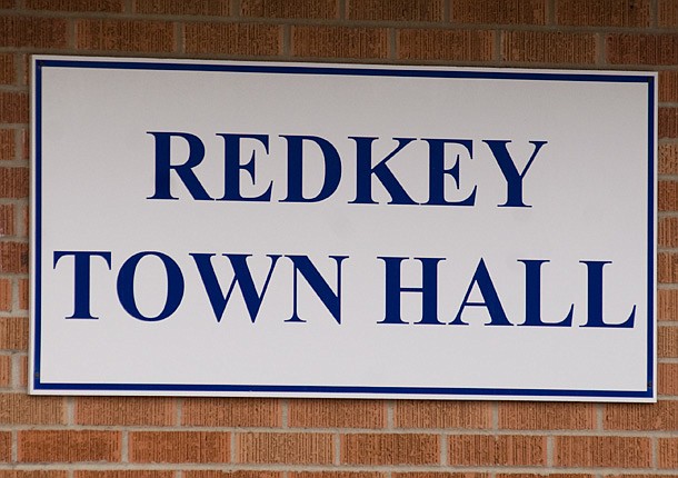 Redkey awards paving contract