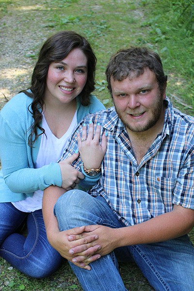 Taylor, Schoenlein to wed