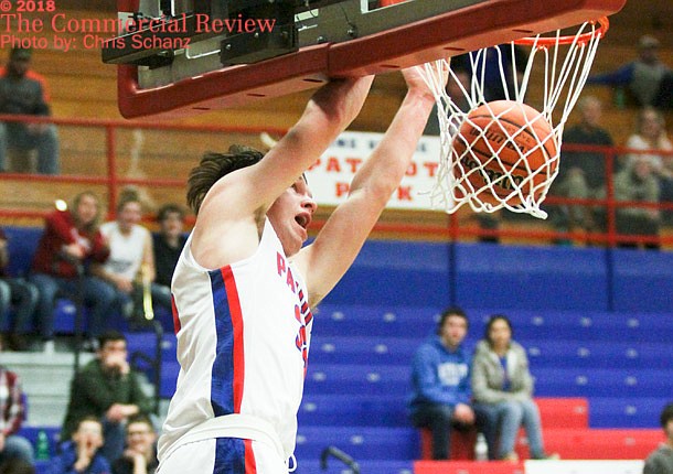Jay toughs way to title game