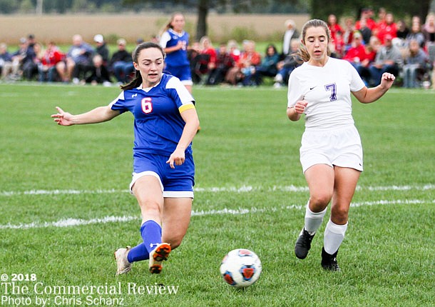 Phillips, seniors deliver in win