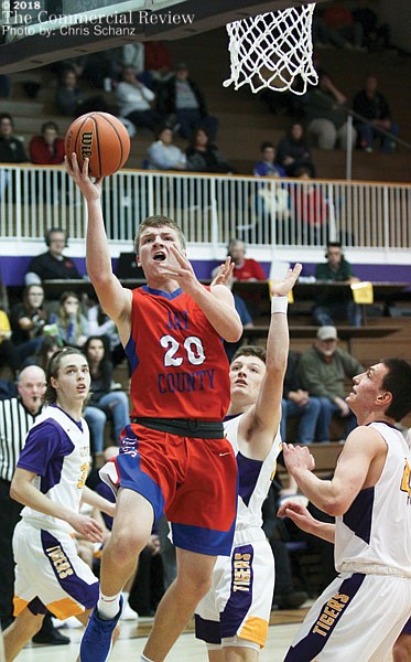 Jay starts strong in rout
