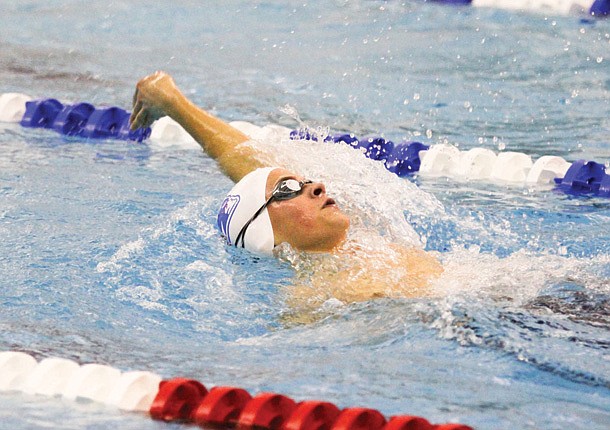 Jay swims past Bellmont