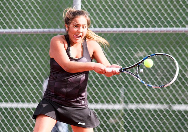 Stars cruise past Jay in ACAC opener