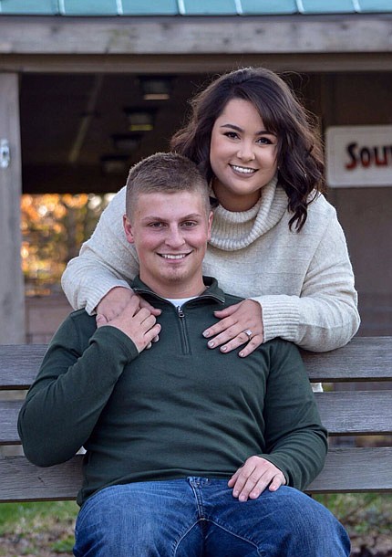 Johnson, McShane to wed Oct. 19