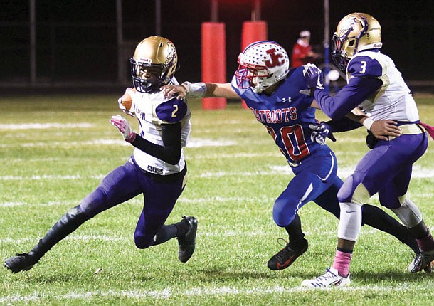 Bulldogs run by Jay in opener