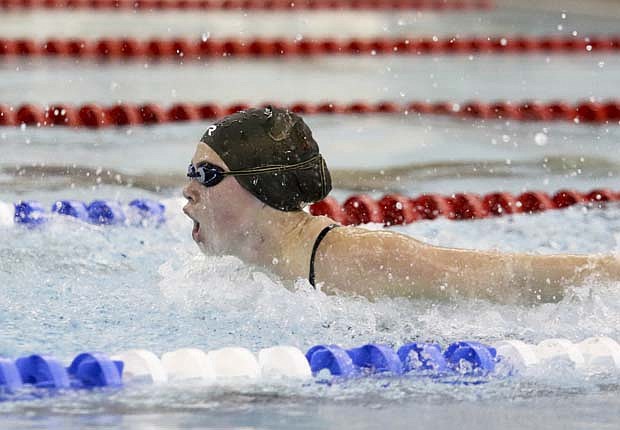 Patriots, Starfires split meet