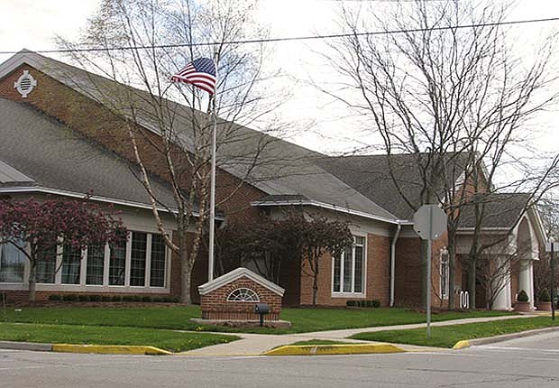 Library celebrating military service