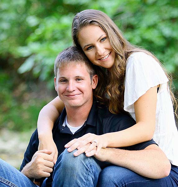 Kunkler, Hess to wed June 12