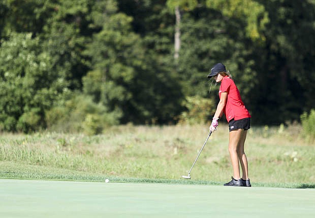 Golfers beat Starfires, Jets