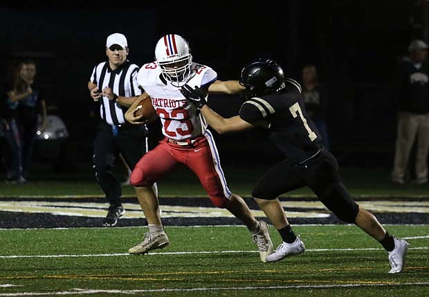 Lapel batters the Patriots