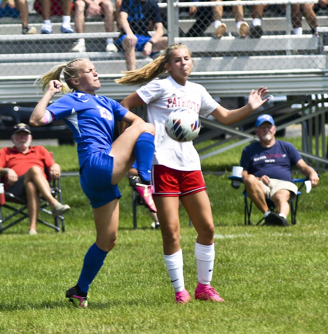 JCHS junior Jayla Huelskamp uses her knee to control the ball during Jay County’s 3-2 loss to Heritage on Saturday. Nin Way pulled off a hat trick on Jay County, before they held Heritage scoreless in the second half. (The Commercial Review/Ray Cooney).