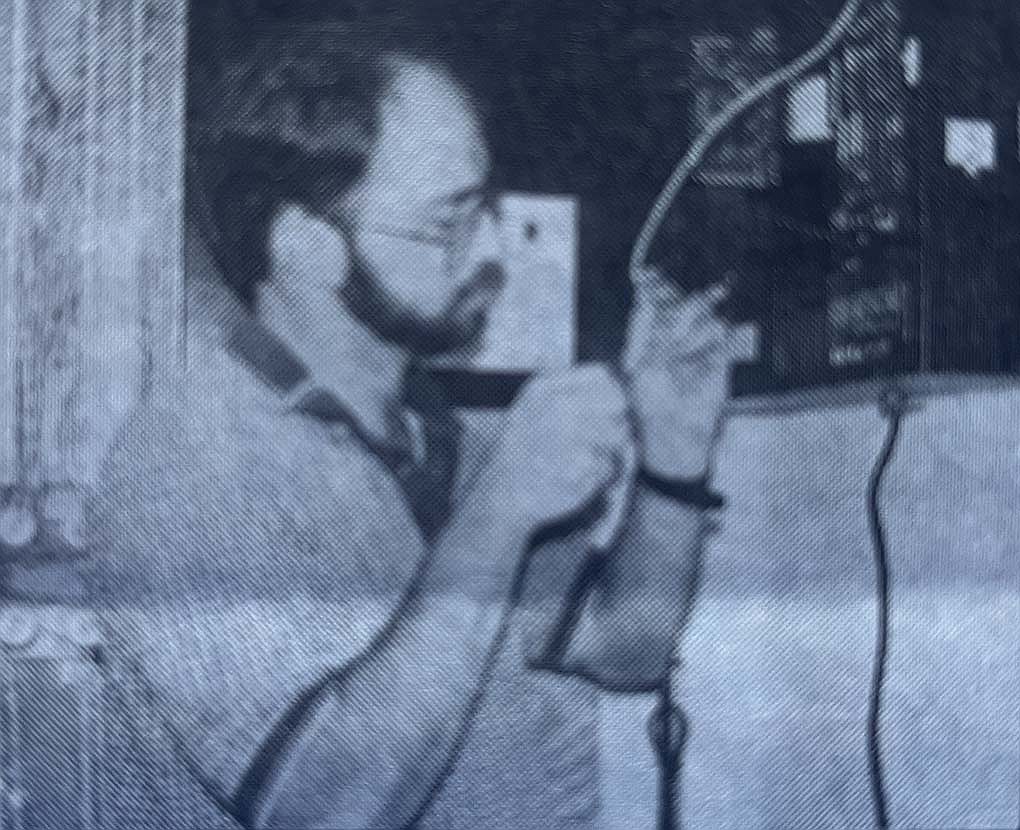 Mike Gillespie of Best Access Systems of Indianapolis makes the final connection on the new security system’s main controller at Jay County High School in August 1998. (The Commercial Review/Laurie Chen)