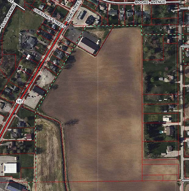 Dunkirk City Council on Monday approved Mayor Jack Robbins moving forward with talks with developers about the possibility of adding 30-plus apartments on a property recently purchased by Dunkirk Industrial Development corporation on the south side of the city. The 9.8 acres is located just east of Indiana 167 near the city’s Family Dollar store. (Elevate)