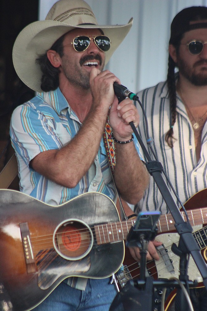 Photo detail
